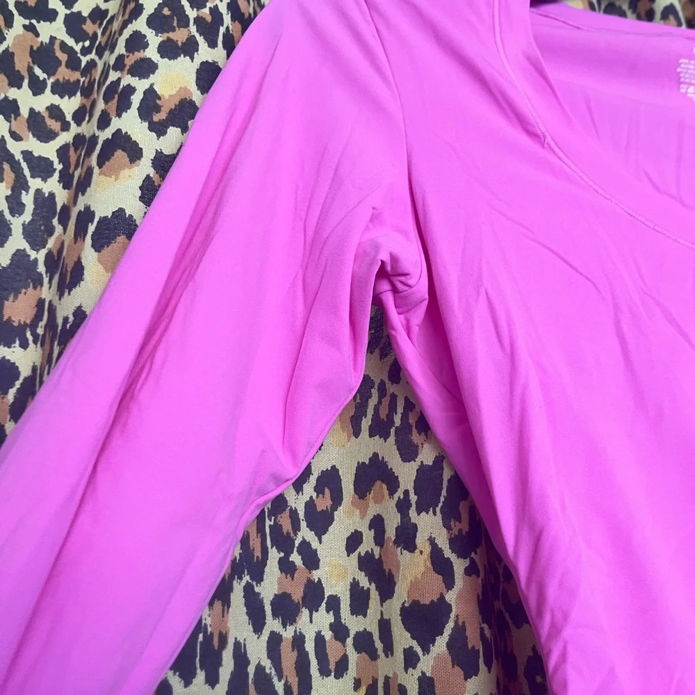 SKIMS Fits Everybody Long Sleeve Bodysuit - Picture 4 of 7